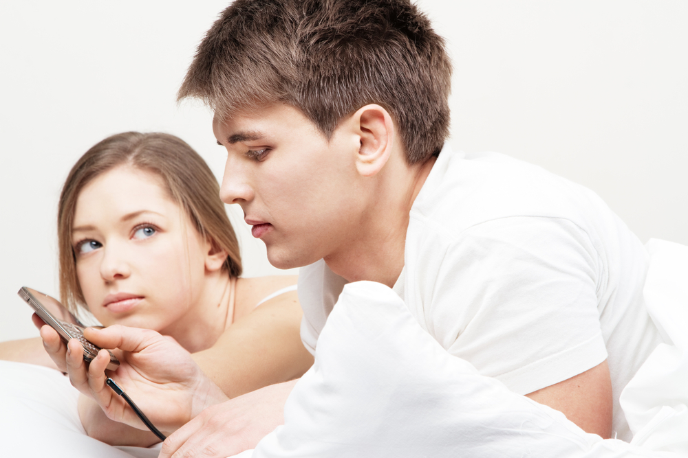 Simak Penjelasan Menarik Arti Kata "Silent Treatment" pada Pasangan dan Cara Menghadapinya
